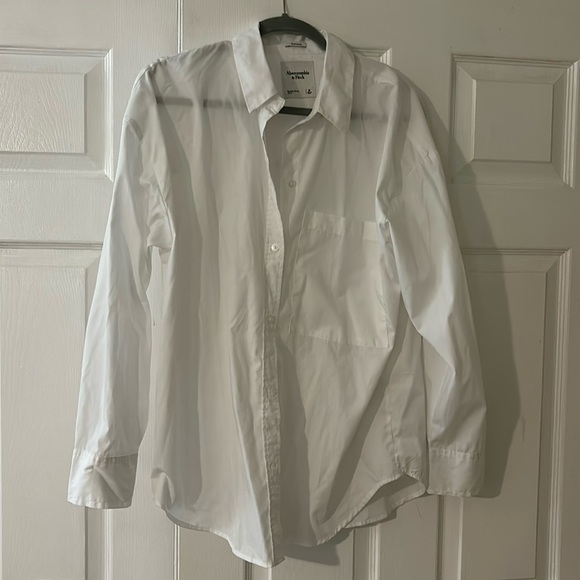 Abercrombie oversized white button down - Picture 3 of 5